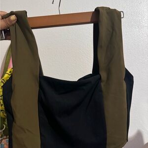 Devon Windsor Black and Olive Green sports Top